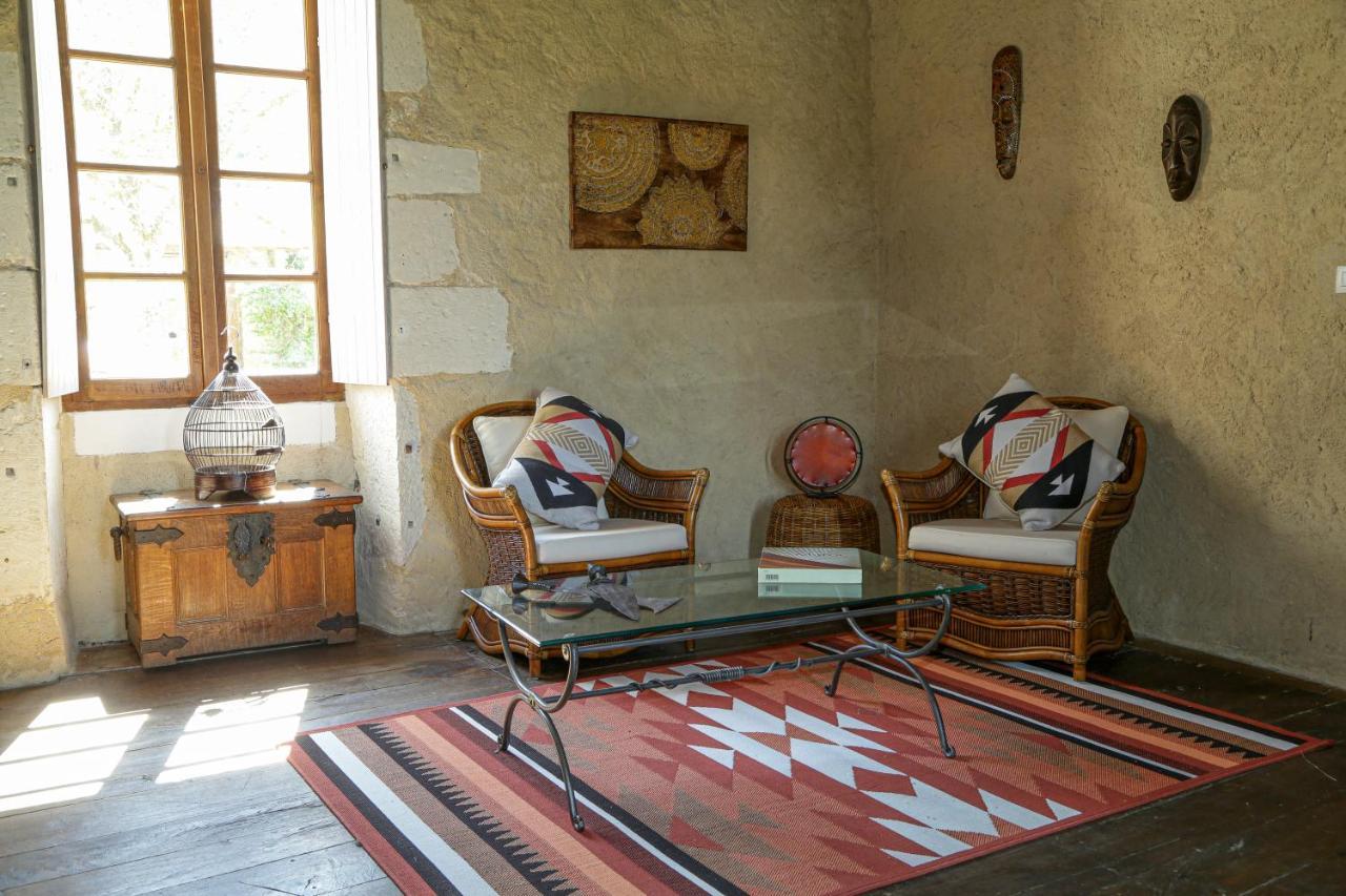 مبيت وإفطار Domaine Du Bourg Salon المظهر الخارجي الصورة