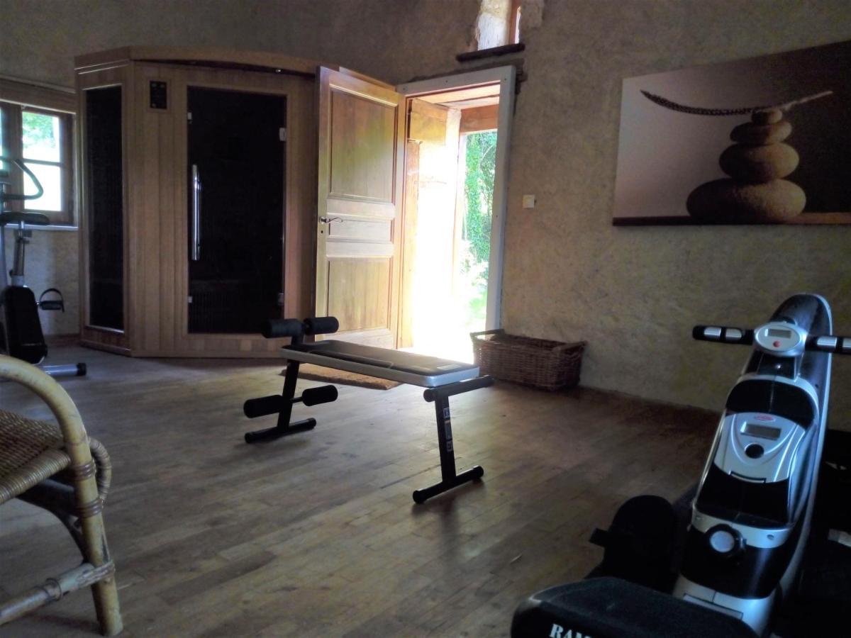 مبيت وإفطار Domaine Du Bourg Salon المظهر الخارجي الصورة