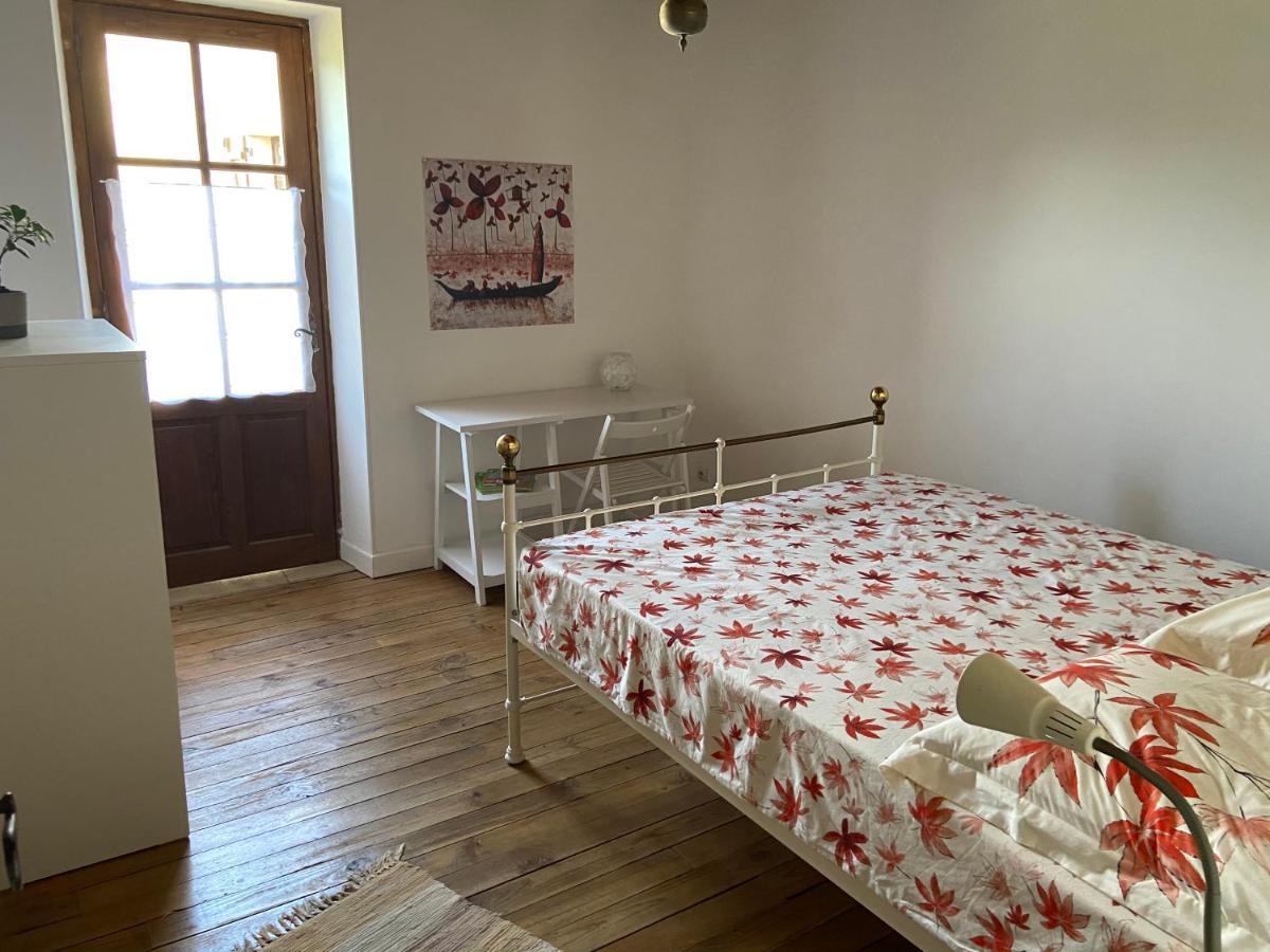 مبيت وإفطار Domaine Du Bourg Salon المظهر الخارجي الصورة
